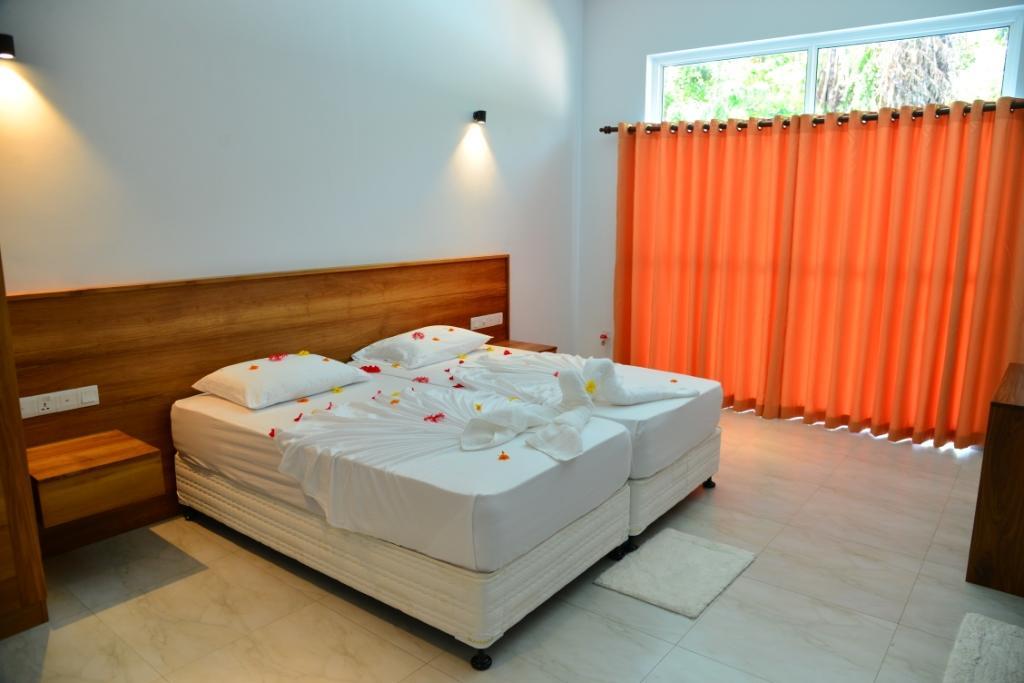 Villa Siri Tropical Retreat Hikkaduwa Exterior foto